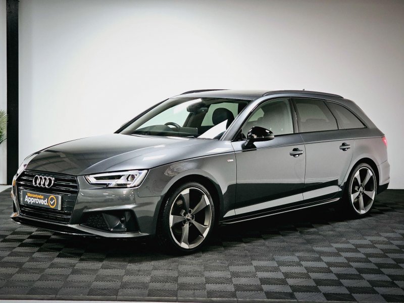 AUDI A4 AVANT