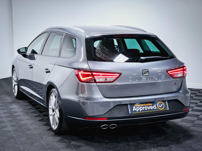 SEAT LEON
