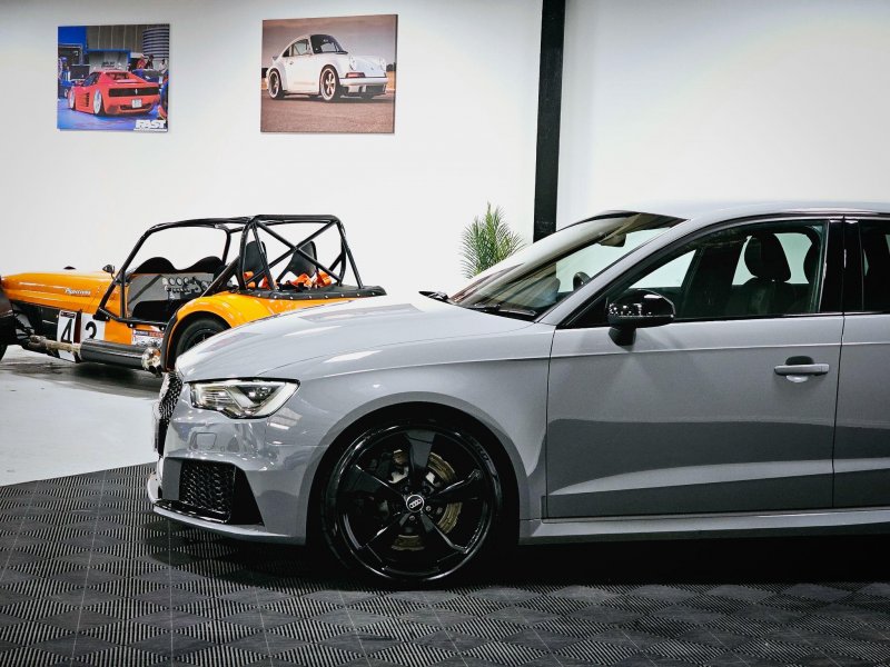 AUDI RS3