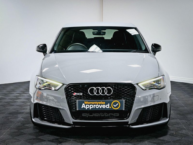 AUDI RS3