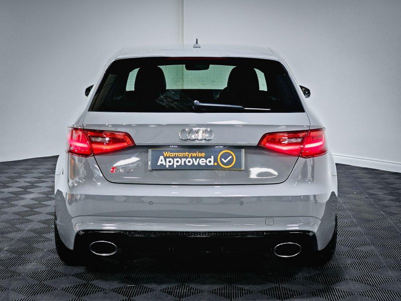 AUDI RS3