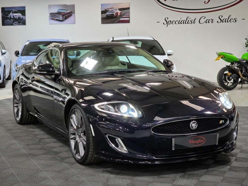 JAGUAR XKR