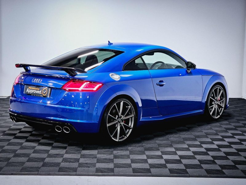 AUDI TTS