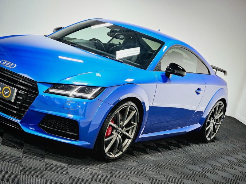 AUDI TTS