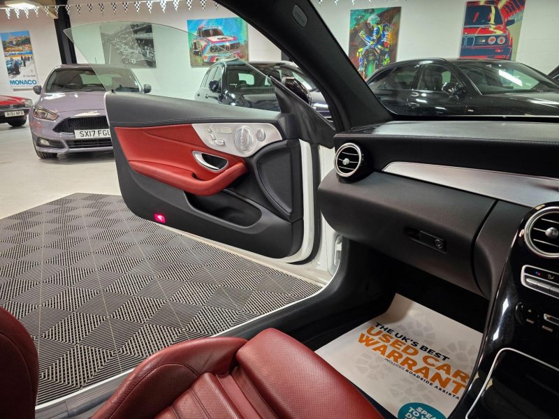 MERCEDES-BENZ C CLASS
