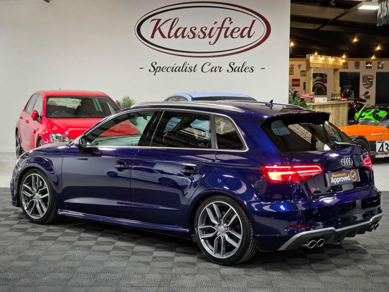 AUDI S3