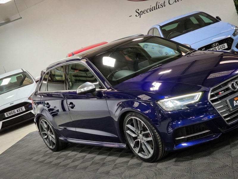AUDI S3