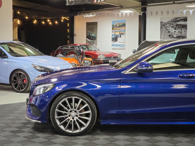 MERCEDES-BENZ C CLASS