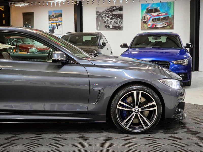 BMW 4 SERIES