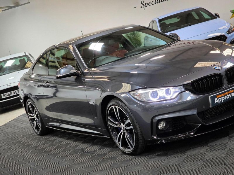 BMW 4 SERIES