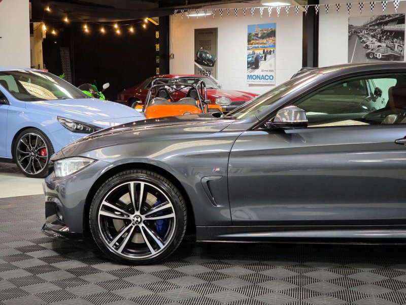 BMW 4 SERIES