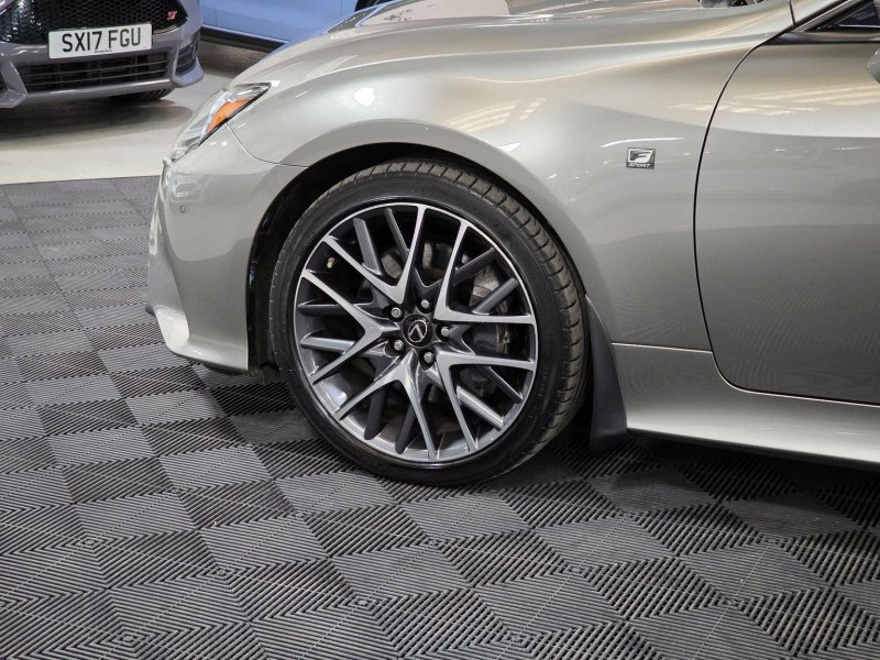 LEXUS RC