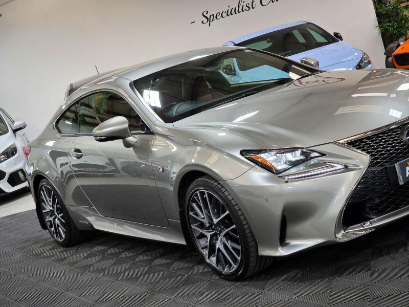 LEXUS RC
