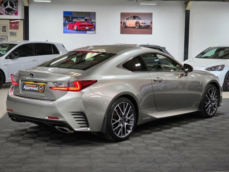 LEXUS RC