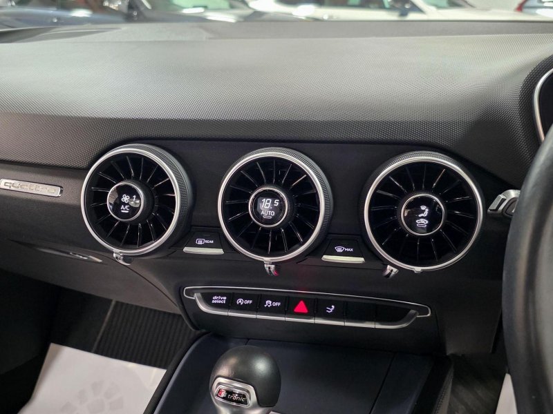 AUDI TTS