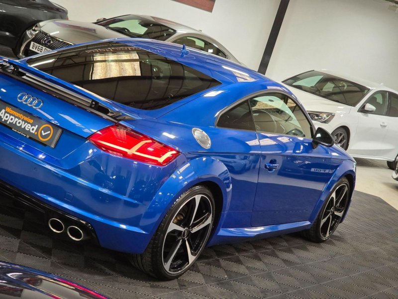 AUDI TTS
