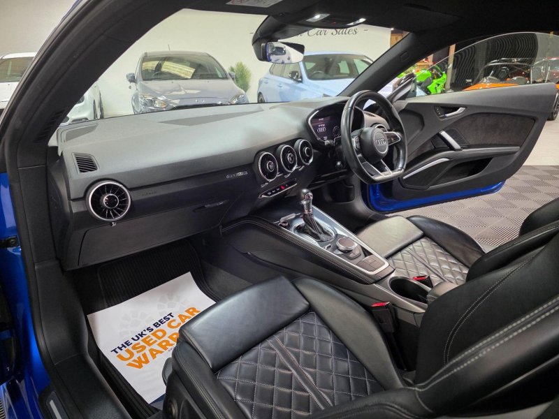 AUDI TTS