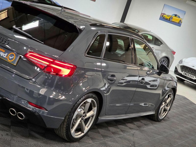 AUDI S3