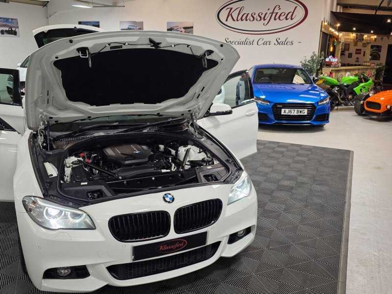 BMW 5 SERIES