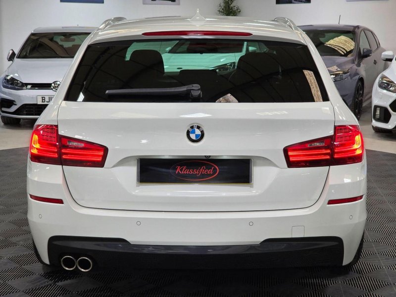 BMW 5 SERIES