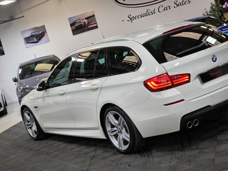 BMW 5 SERIES